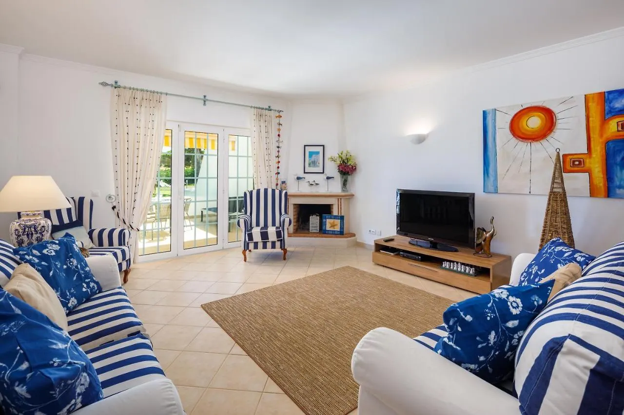 Falesia Sunshine Villa By The Portuguese Butler Albufeira